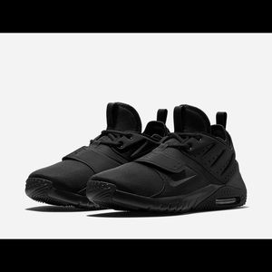 Nike Air Max Trainer 1